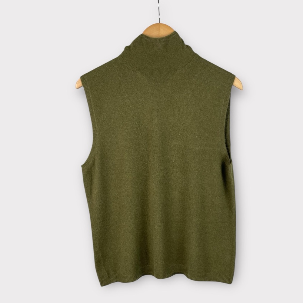 Cashmere turtle neck olive green sleeveless sweater top sizes Large- X large